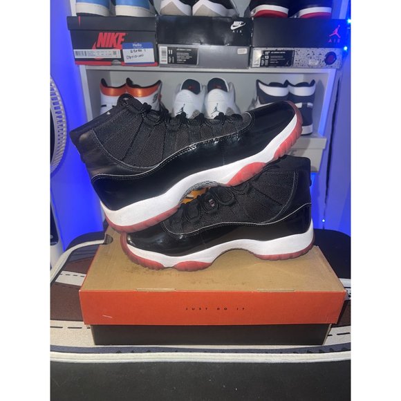 Preloved Jordan Retro 11 Bred SZ9 - Picture 5 of 16
